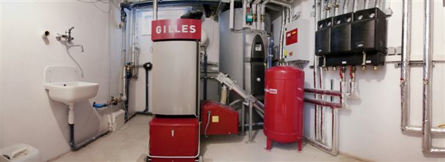 Heizraum - Jürgen Macho Heizraum - Jürgen Macho